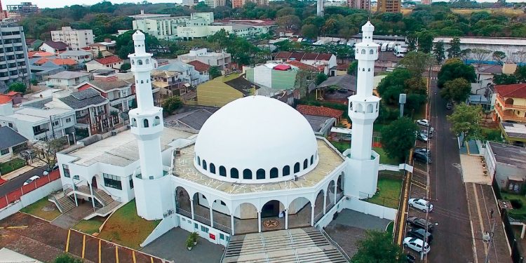 Brazil targets Muslim travellers